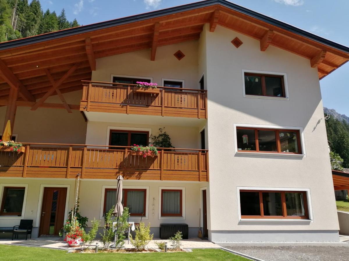 Ferienwohnung Kaufbeurerhausblick Hinterhornbach Exterior foto